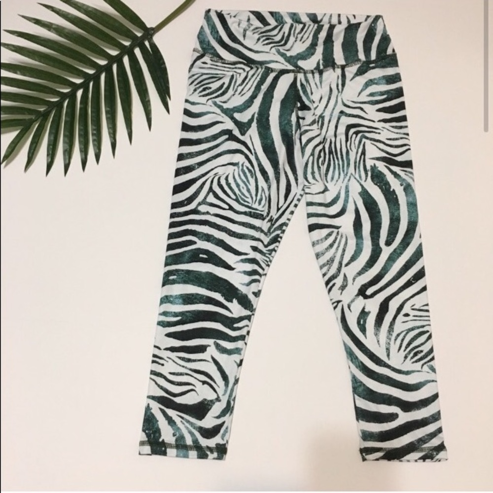 PilyQ Athletic Leggings